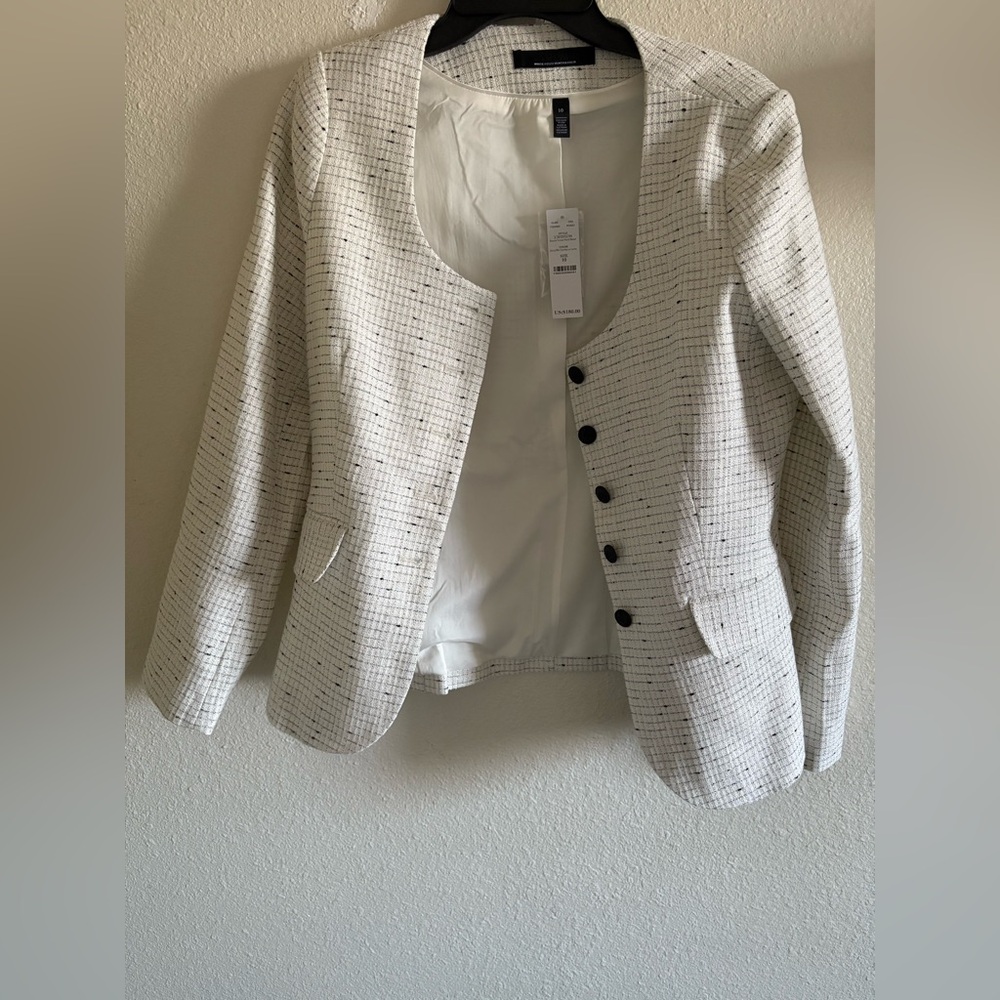 White House Black Market Bouclé Blazer | Scoop Neck | NWT | Size 10 - Picture 4 of 4